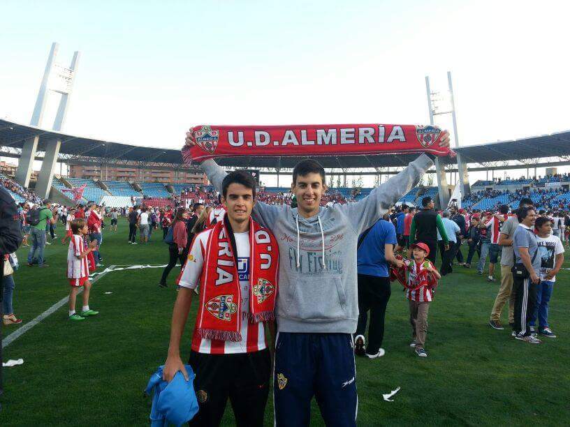 _anzaga_'s tweet photo. #BufandeoUda Vamos UDA a por otra final, ya lo hicimos años atrás y este no va a ser menos, luchar por esta afición, animo !!!#SiSePuede https://t.co/R7Idy6n15p