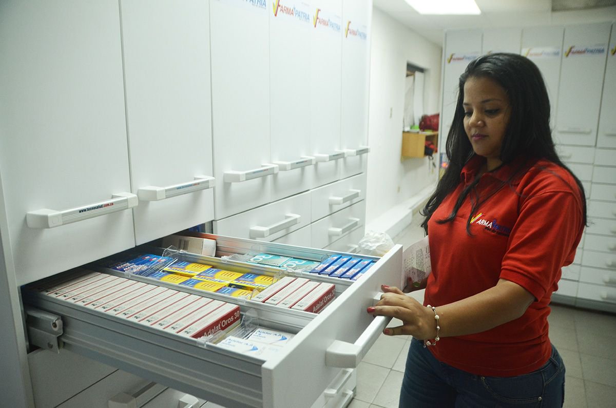 #Avance Farmapatria recibió gente desde tempranito buff.ly/2q5lH7p