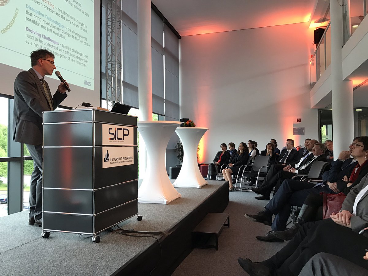 SICPaderborn's tweet image. Atos hat viele Berührungspunkte mit der Fachgruppe Engels und @unipb: C-LAB, #GoldForExperts, Projekte ... #mst20 #Digitalisierung #Arbeit40