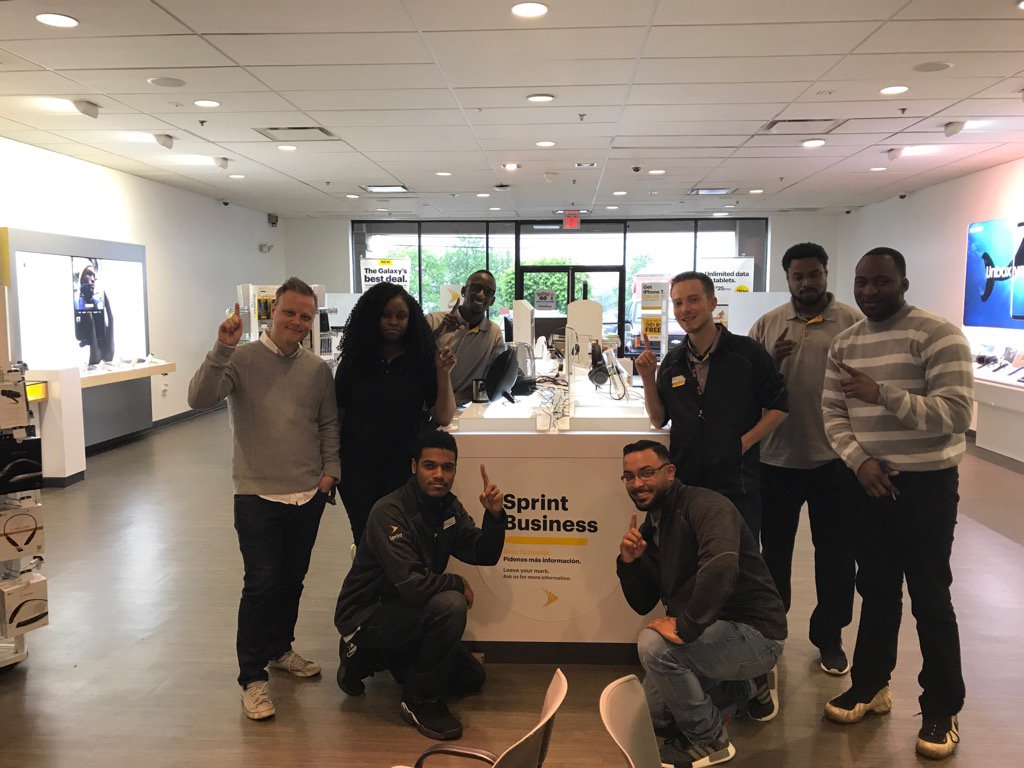 KYCLGuy's tweet photo. Number 1 in Kentucky with CL last month! Team Hurstbourne @MKI_Champs @jbarne30 @MartyHayes11 @the_oraqle https://t.co/lNdfDOC8XI