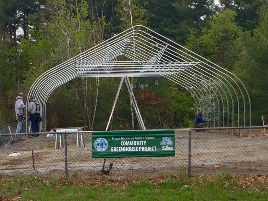 HBMSGreenhouse's tweet photo. Yup!! It's REALLY happening!! #RainRainGoAway #HBMSGreenhouse https://t.co/R7NxckbH8C