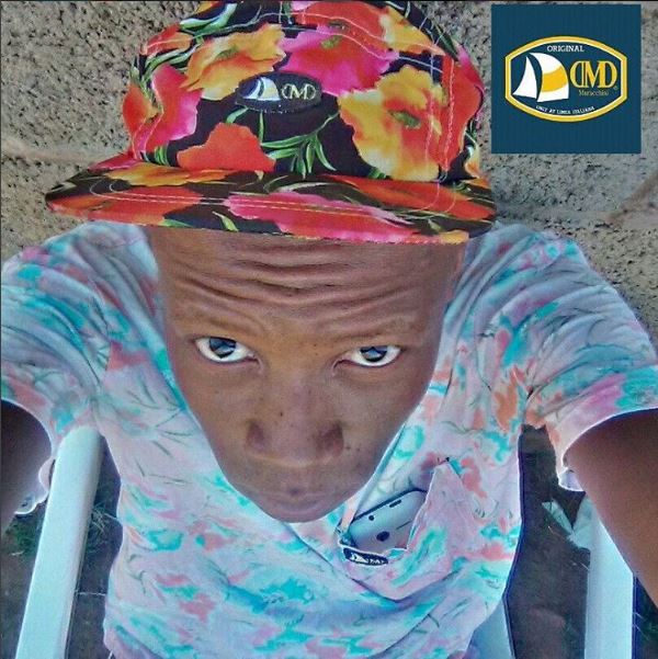 DMDMuracchini's tweet photo. The authentic original. @heir199 looking cool in his DMD cap and tshirt. #dmd #lineaitaliana #streetstyle #africanfashion #izikhothane https://t.co/dqoSxuYPcv