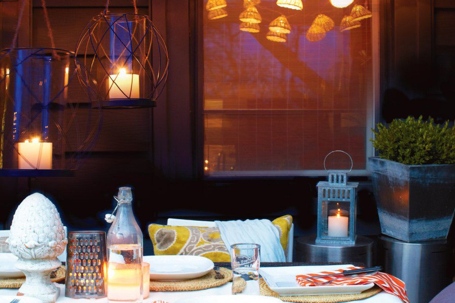 looklocalnewaur's tweet photo. Take It Outside – Backyard Garden Parties this Season https://t.co/GxMjgtYF5x https://t.co/0tYtdpbfdp