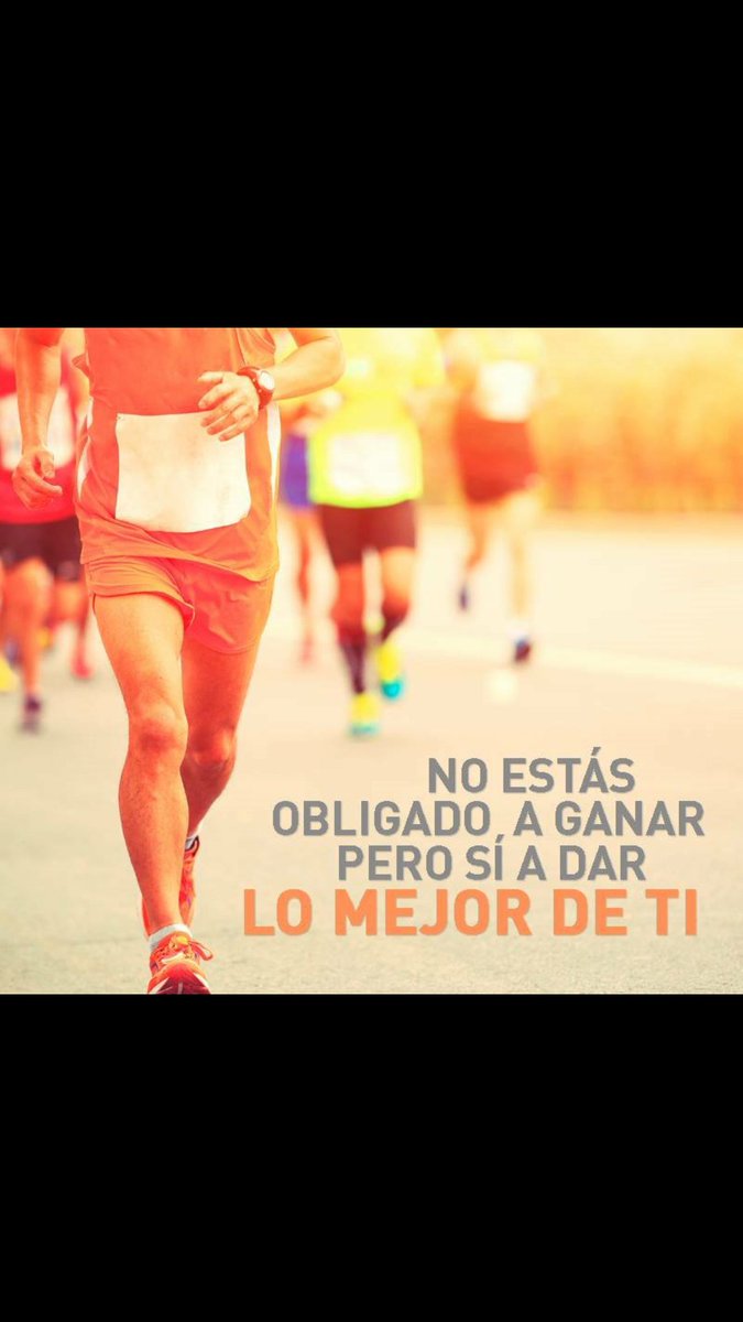 SANTIAGORUNNING's tweet photo. ASI QUE A DARLE!!!! #QUENADATEDETENGA #RayandoLaCiudad https://t.co/YmvQIoYqrD