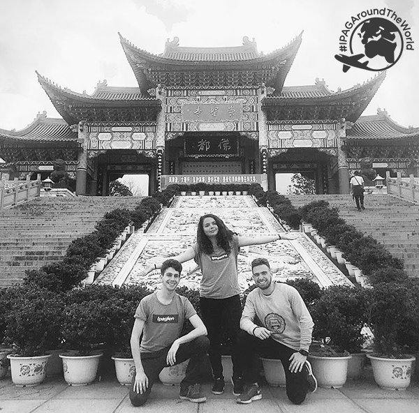 IPAGBS's tweet photo. ✈️ #IPAGAroundTheWorld
 📷 Aurélio, Achille et Léa 
📍 Dali - China 🇨🇳
  #EverywhereWeAre #ipag #ipagbs #china #expat #ipagien #ipagienne https://t.co/96WQHC6eMH