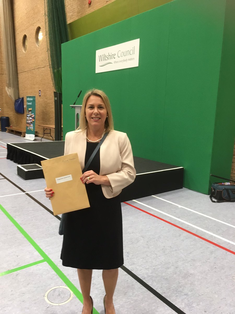 Melody Thompson tweet media