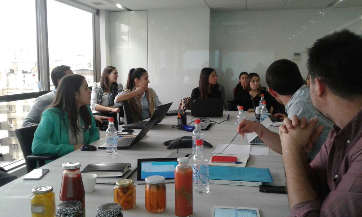 América Solidaria CL tweet media