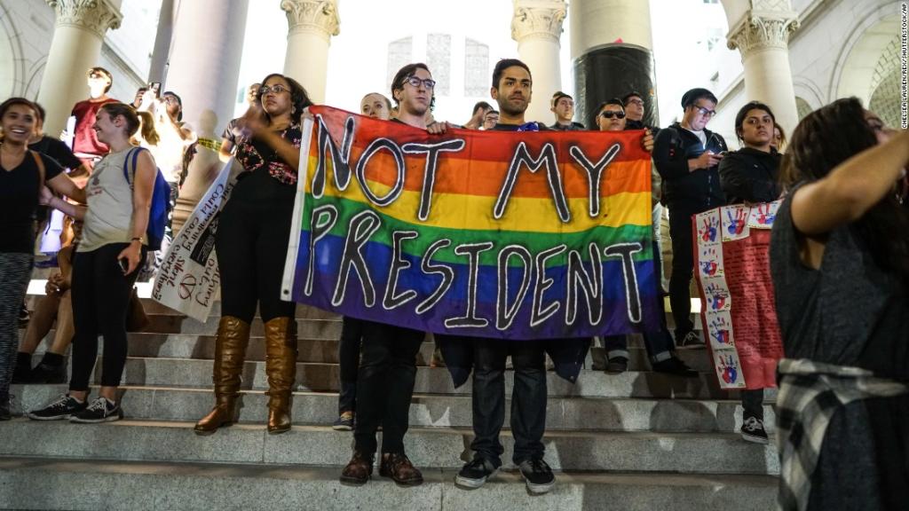 LGBT groups condemn President Trump's religious liberty executive order ln.is/a1XRo by #CNN via <a href="/c0nvey/">Convey</a>