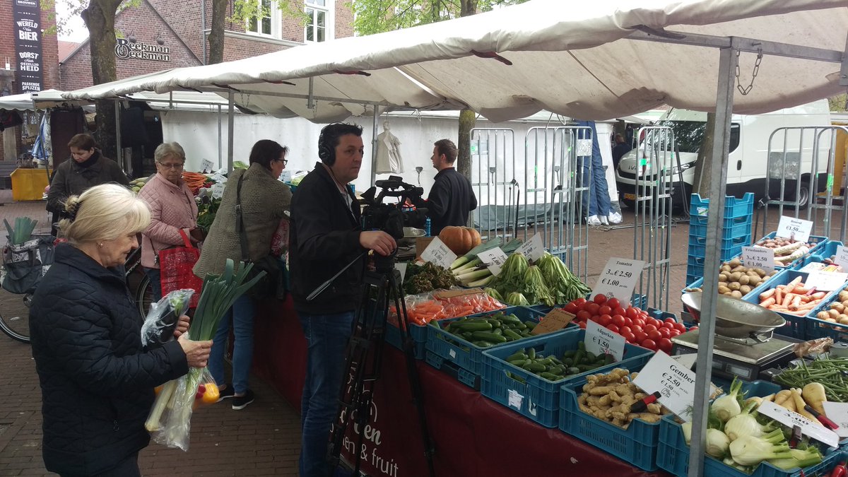 #SneakPeek van opnames vandaag voor de <a href="/Leefdeurne/">Leef! Deurne</a> Film. Leuke reacties van diegenen waar we het allemaal voor doen,  de burger <a href="/GemDeurne/">Gemeente Deurne</a>.