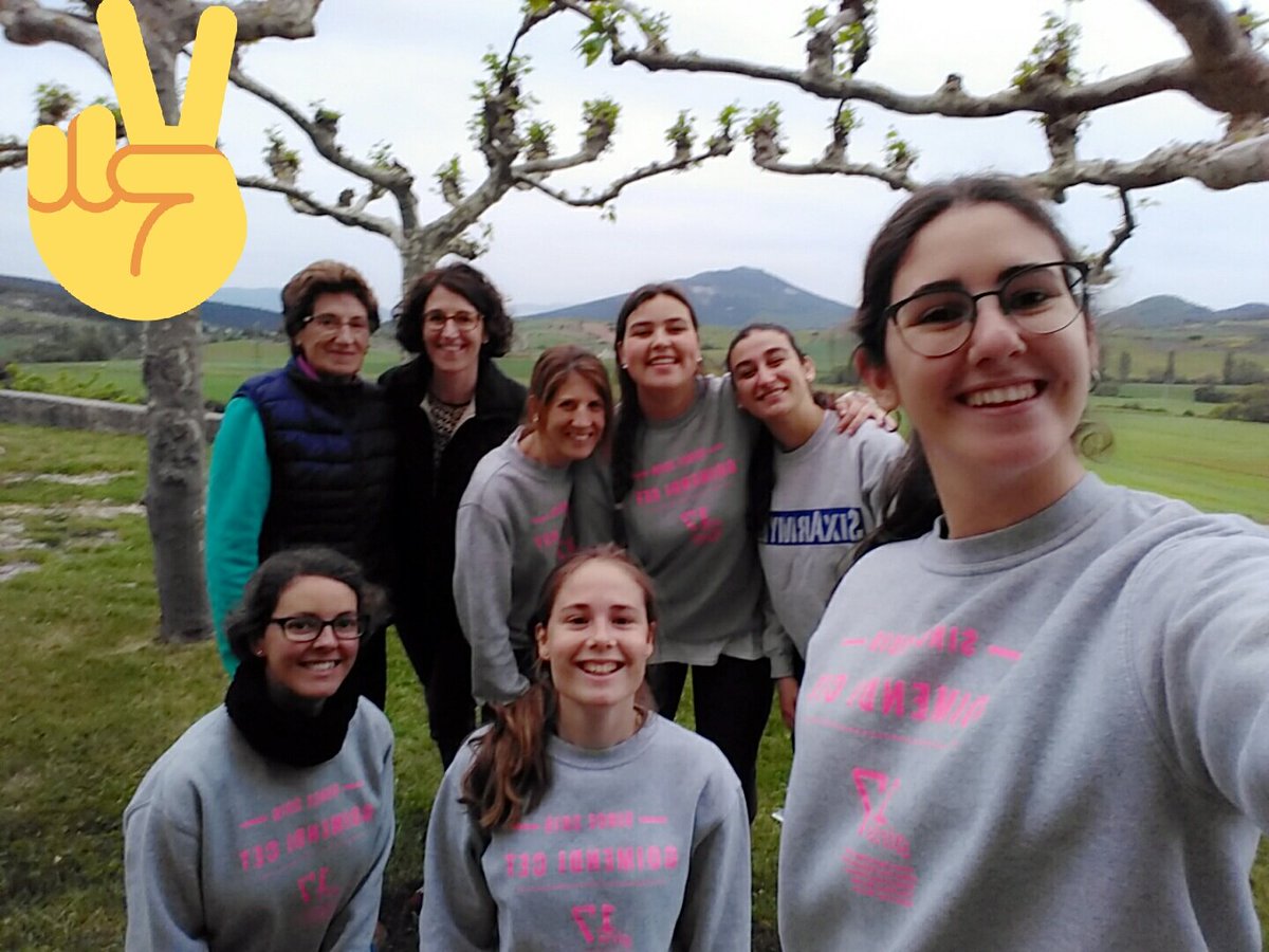 soy1chica's tweet photo. Empieza un #voluntariado que promete dar mucho de sí; #ponerapunto algunas i
Iglesias en #Navarra @Proyectocet @PCet_Goimendi https://t.co/8Rc9VFhVLt