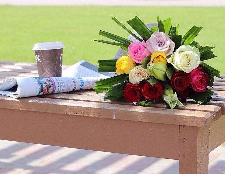 90000b's tweet photo. "عندما لا تعرف كيف تصف شعورك او تدافع عن نفسك فى لحظة او موقف ما .. فأعلم أن لك قلباً بريئاً لم يتعلم خبث الحياة" 🌺🍃
:
#صمتي_جوابي࿐ https://t.co/TyUaOi2Ufv