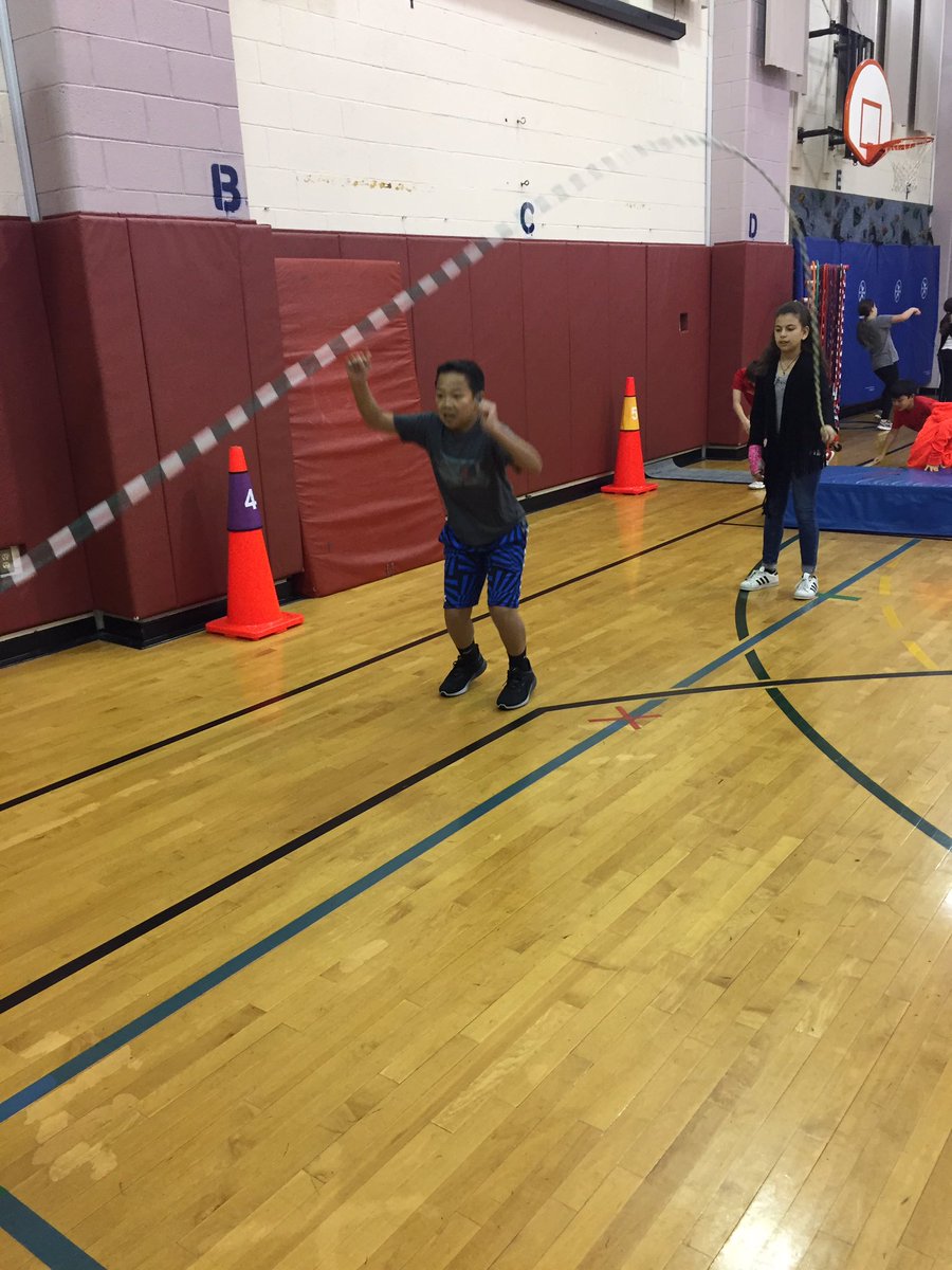 burnet_hill's tweet photo. Burnet Hill 4th graders Jump rope for Heart. #jumpropeforheart https://t.co/k7sC106DRr