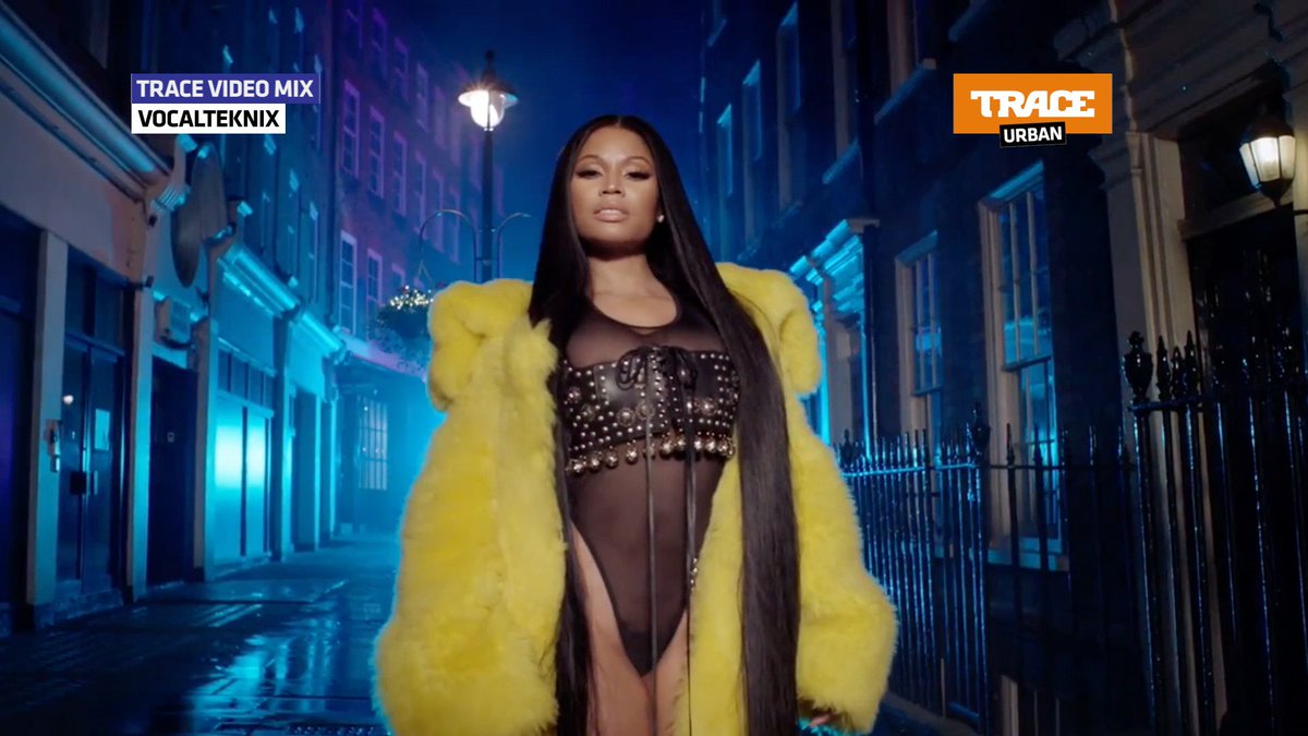 #replay of #tracevideomix available here =>goo.gl/Wl22AD ft <a href="/RvssianHCR/">Sandra  Lopez</a> <a href="/wizkidayo/">Wizkid</a> <a href="/djpetedown/">PeteDown</a> <a href="/thagoodfellas/">THA GOODFELLAS</a> @top10musicoffic