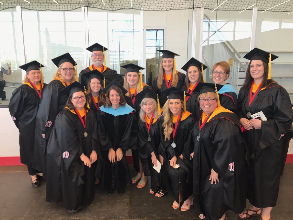 Burke_AJ1's tweet photo. So proud of these literacy leaders  #ted9190 https://t.co/PBFGyN3p5J