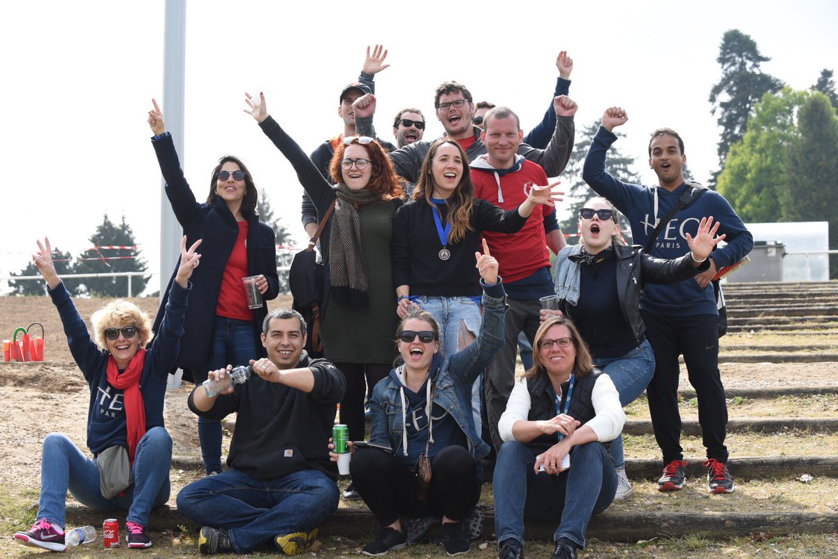 HECParisMBA's tweet photo. Quarter finals of men's #soccer is on against @IEbusiness! Allez @HECParisMBA! #MBATGameOn https://t.co/dDLbbUZT4c