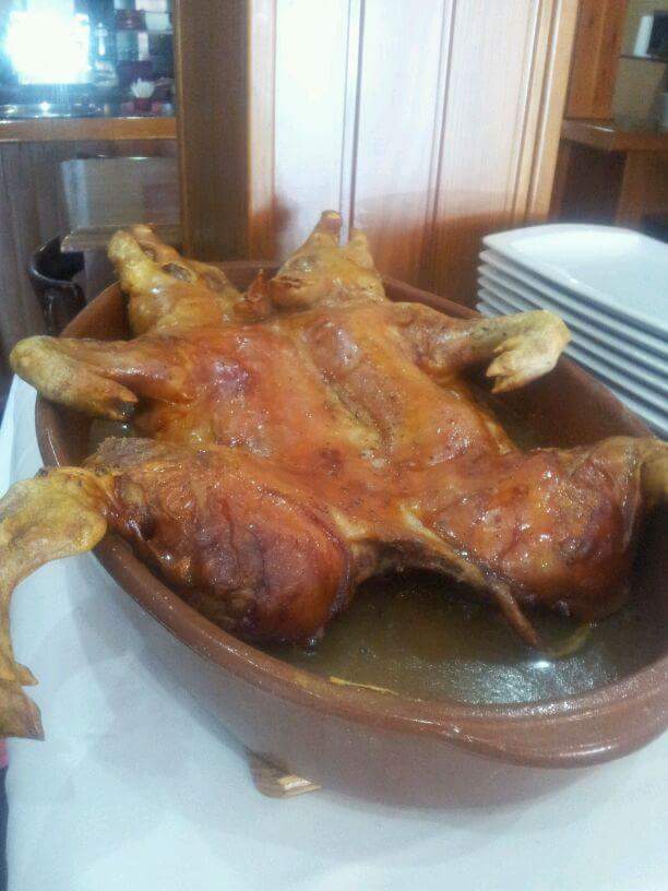 triniagg's tweet image. Este domingo te esperamos para celebrar EL DIA DE LA MADRE❤. Reservas al 697253948. #lechazoycochinillo #Benalmádena #DiaDeLaMadre