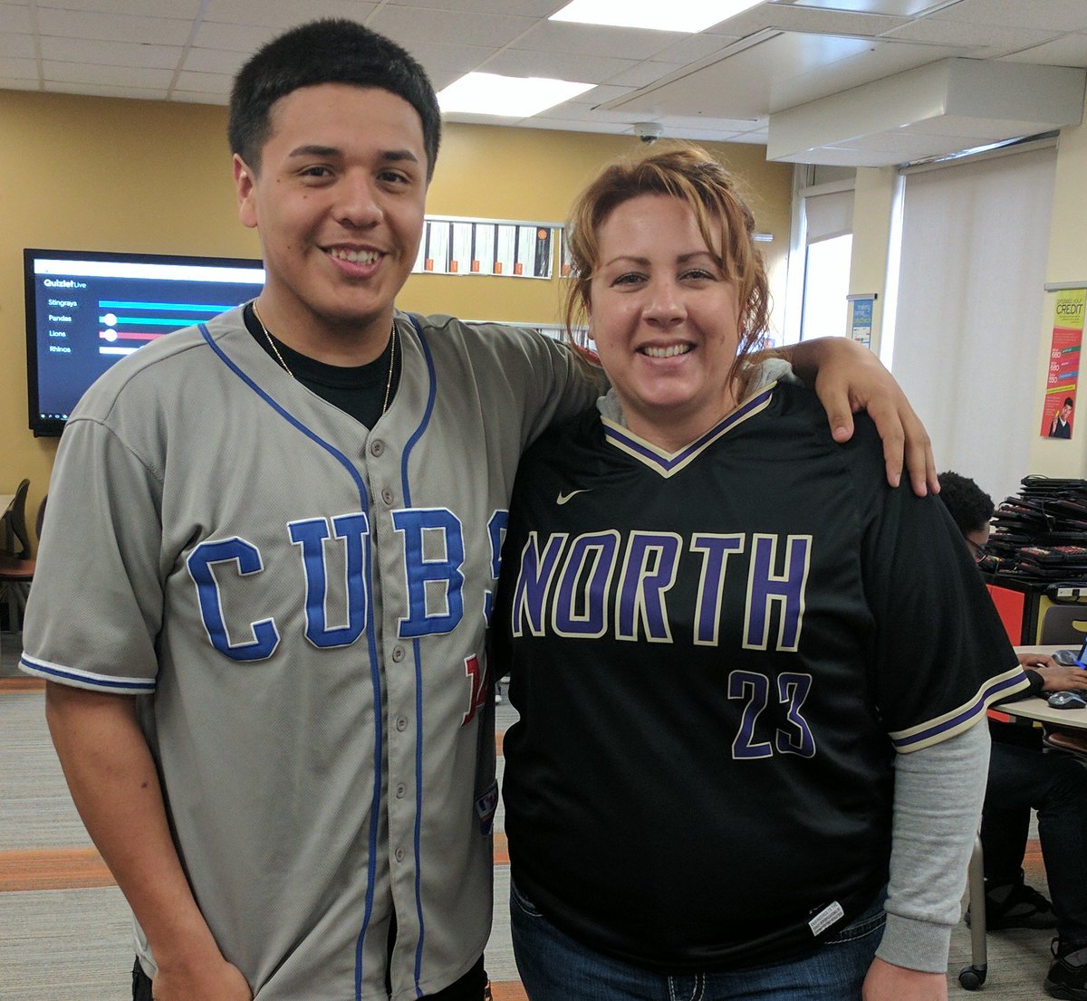 JennDonovan123's tweet photo. It's an honor to wear your jersey Alex, Thank You! Good luck today! Beat Tinley! #TFNice @TFN_BASEBALL @Alex_12232 https://t.co/GR9nUQ5qgx
