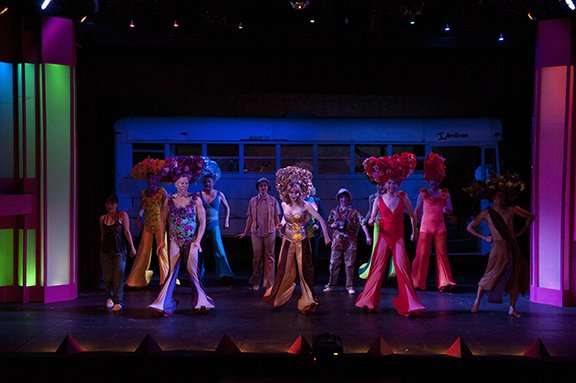 TheAuroraGuide's tweet photo. 4.5 STARS! 'Priscilla' queens win with a royal flush at @The_Aurora_Fox  https://t.co/CMqx6QQPMZ #COarts #Denver #Aurora @EastColfaxLife https://t.co/5Fc4ScLMUt