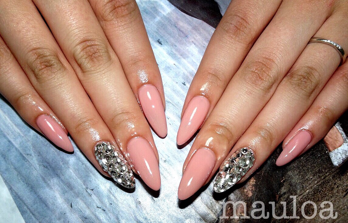 Mauloa めちゃくちゃ美爪 1本だけ埋め尽くしで他はシンプルに いつもありがとうございます 春ネイル17 スプリングネイル 夏ネイル 夏ネイル17 サマーネイル 富田林 ワンカラーネイル ピンクネイル シンプルネイル ワンカラーネイル