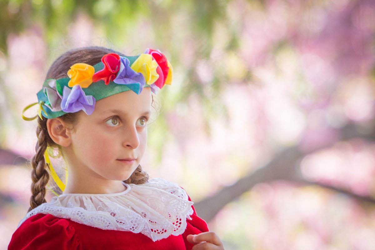 SunbridgeEdu's tweet photo. Announcing our May Challenge! Help us raise $8,940 in support our wonderful students. https://t.co/uLXLsGJ7kr. #WaldorfEducation https://t.co/oXgTUftXrf
