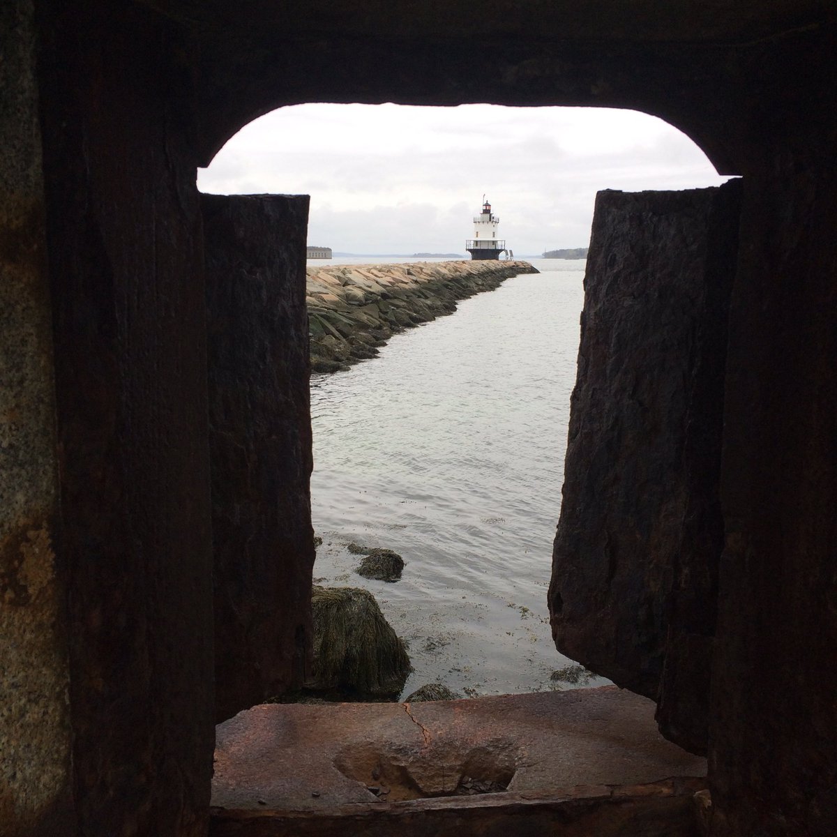 MeteoroloJess's tweet photo. This might be one of my favorite pictures I've ever taken. #loveMaine #hoME  #SpringPoint #twoohseven https://t.co/r0Q2IMUtp3