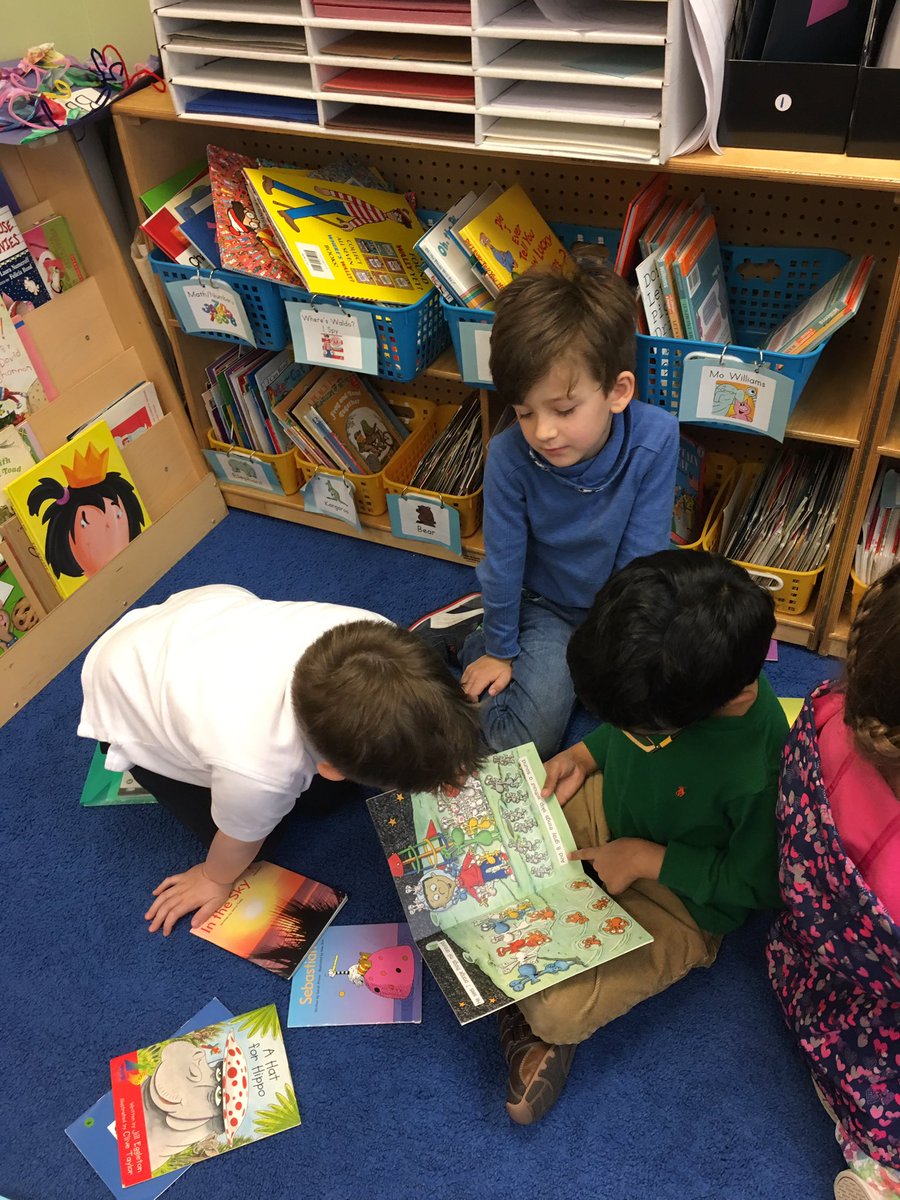 lmpsK411's tweet photo. Reading play dates! https://t.co/tk0WCm9DJs