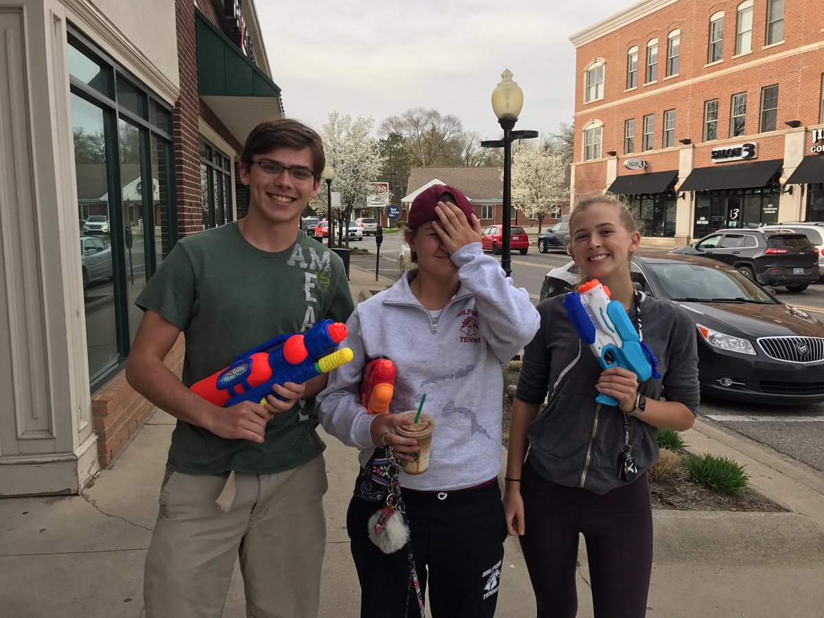 MHS_WaterWars's tweet photo. Due to inactivity, both team Spluge and the Master Ejaculators have been disqualified. It's About To Get Juicy are your 2017 champions🎉🎉💦💦 https://t.co/RzAiFwWGWg