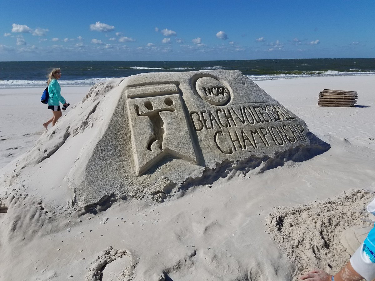 jonibc's tweet photo. Another great NCAA championship. Proud of our studrnt-athletes. https://t.co/a78mwSxCWN