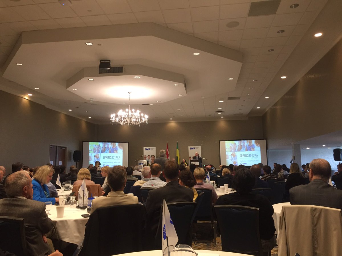 BonnieBrossart's tweet photo. A packed room of @SMA_docs shows commitment of profession to deliberate &amp; advance important health system issues #smara https://t.co/uCXUHjmiuA