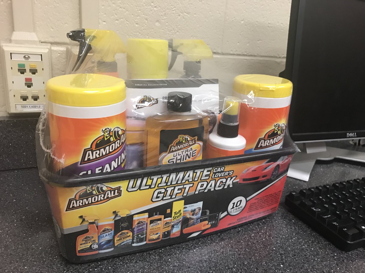 TUCommuters's tweet image. Comment your response on this post for a chance to win these car-cleaning products!

What events would you like to see at Towson next year?