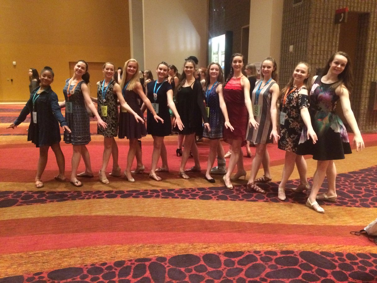ballet58school's tweet photo. Congrats on a wonderful performance last night ladies! #rdanf2017 #B58School @DanceinAmerica https://t.co/eHlg152C8D