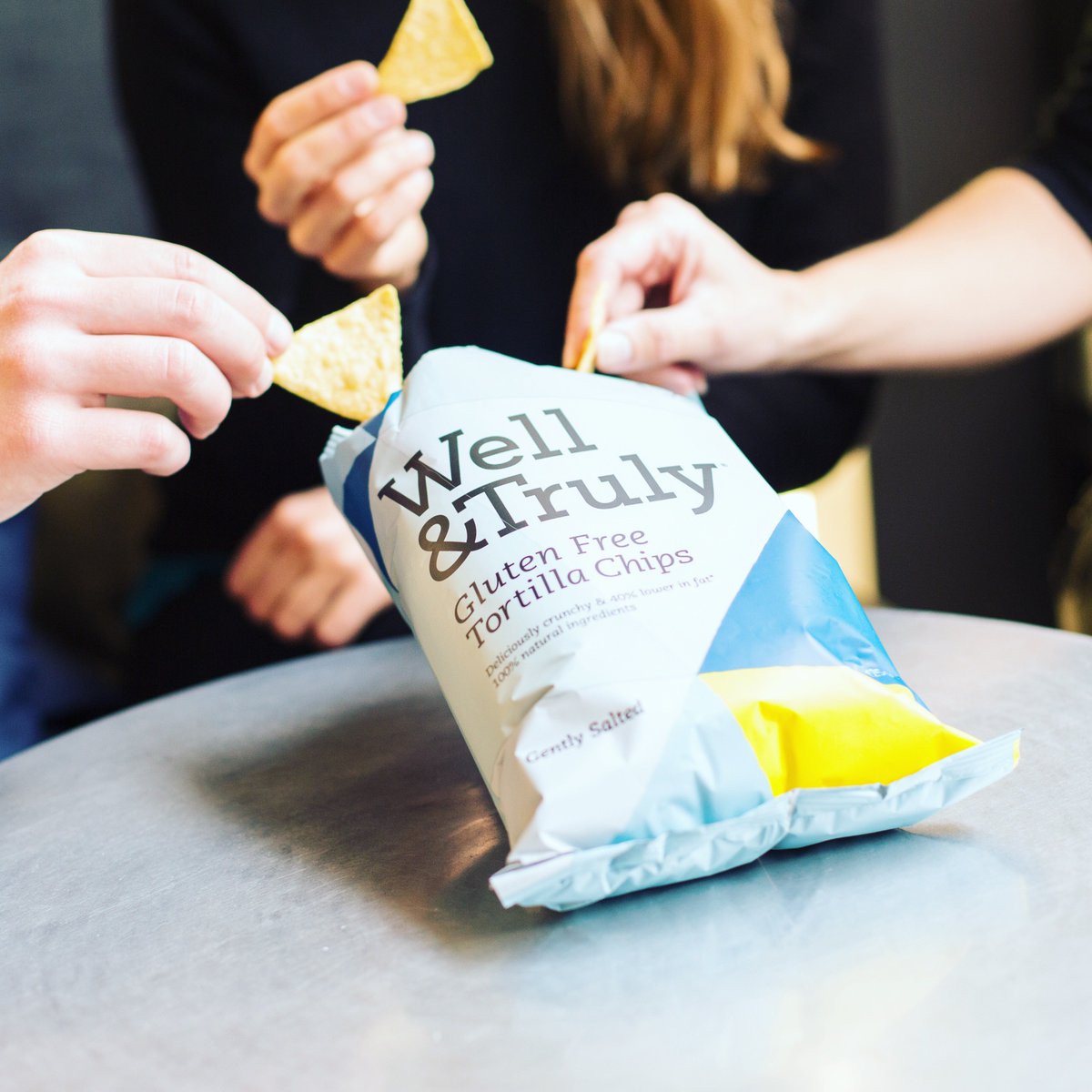 _wellandtruly's tweet photo. Happy #CincodeMayo!! Celebrate with friends, guacamole & importantly some Well&Truly Tortilla Chips!
#EatWellLiveTruly #LessisMoreish https://t.co/3d62Nkaqtx