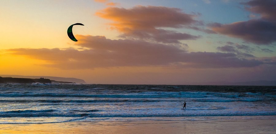 TheOutdoorChic's tweet photo. NEW BLOG: Some weekend dreaminess for you from the shores of Northern #Ireland >> https://t.co/JDziqYEmnd Enjoy! #FridayFeeling https://t.co/bxeZXWfvNW