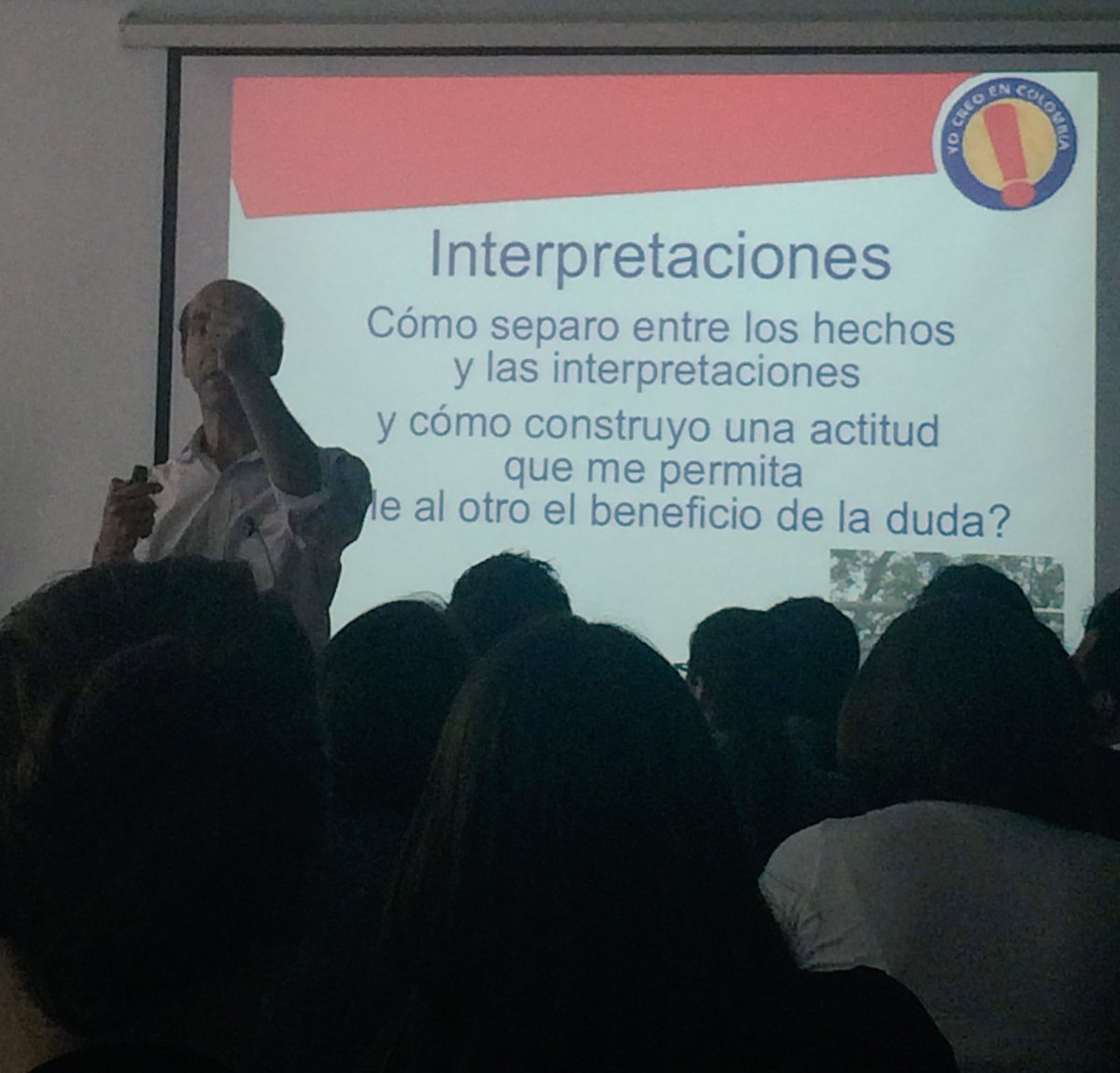 AnaMaLee's tweet photo. Cuando cambiamos las preguntas todo cambia, comenzamos a cambiar sociedad @yccpedro @natura_colombia https://t.co/5cEitiGhYd