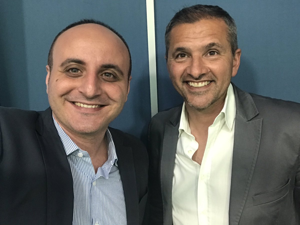 apetrazzuolo's tweet photo. Grazie ad #AlbertoSavino e a voi per averci seguito, occhio alle repliche #OndAzzurra su #JulieItalia #Telelibera #OrionTv e #SKY903 https://t.co/ZcigO0fHt0