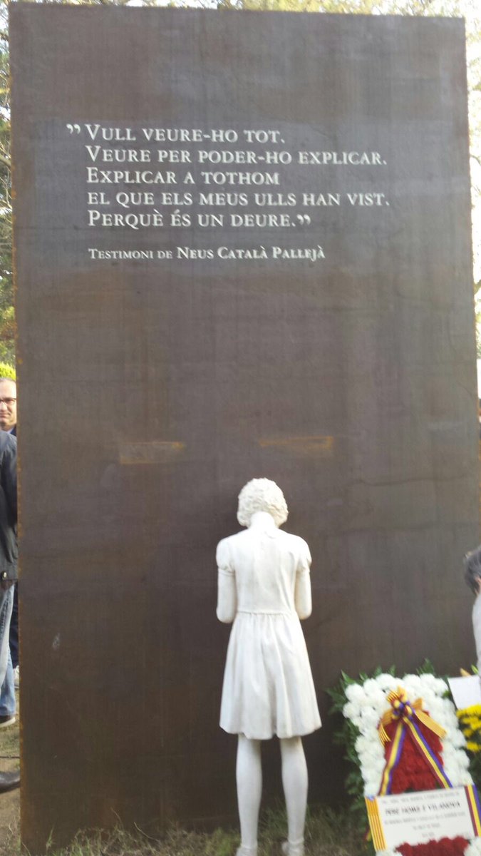 llpuigpalamos's tweet photo. Avui la gent de #Palamós SantJoan han fet un sentit homenatge als fills de la població que van ser deportats als camps de concentració nazis https://t.co/Jg20lEDgy2