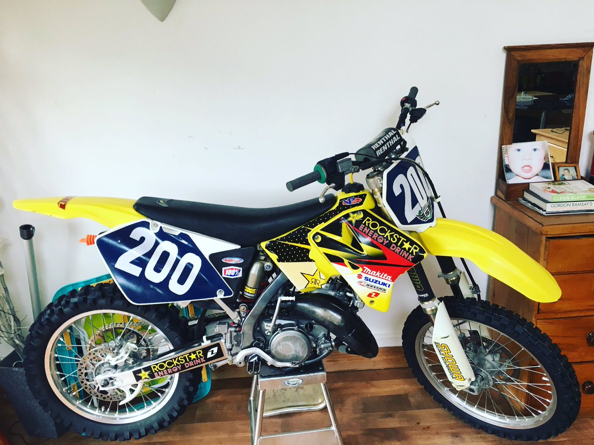Oleguer92's tweet photo. Back on the old girl tomorrow, practising at tinkley lane โ๏ธ#motolife #biketime #nympsfield #onetwentyfive https://t.co/8gzfUbSEzg