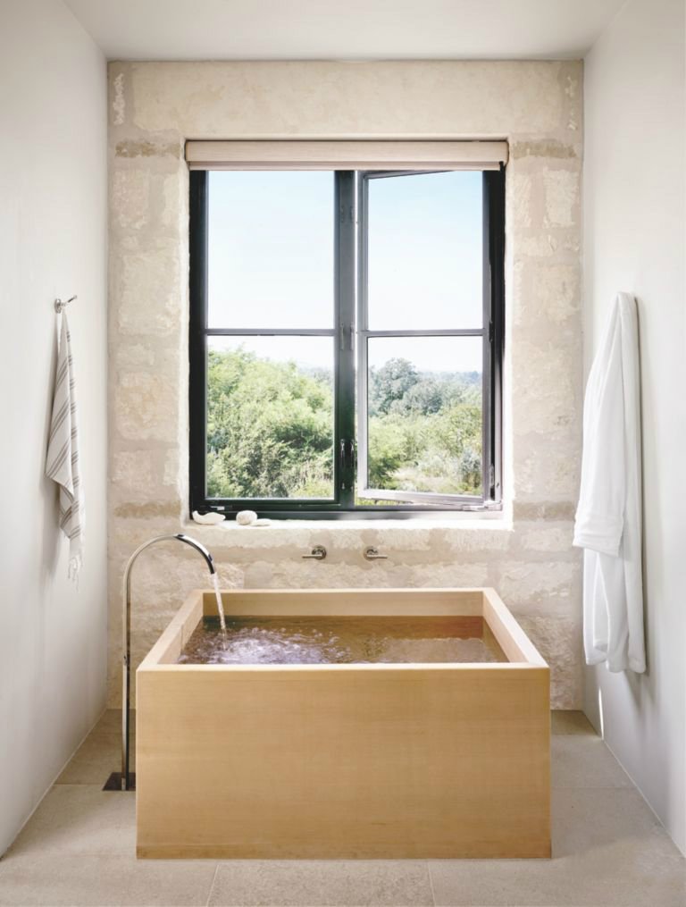 BR_Kitchen_Bath's tweet photo. Fall in love with your new home remodel! Experience custom cabinets from our partners at @LA_Kitchen_Bath #kitchencabinets #bathroominspo https://t.co/kHHBle6Q4F