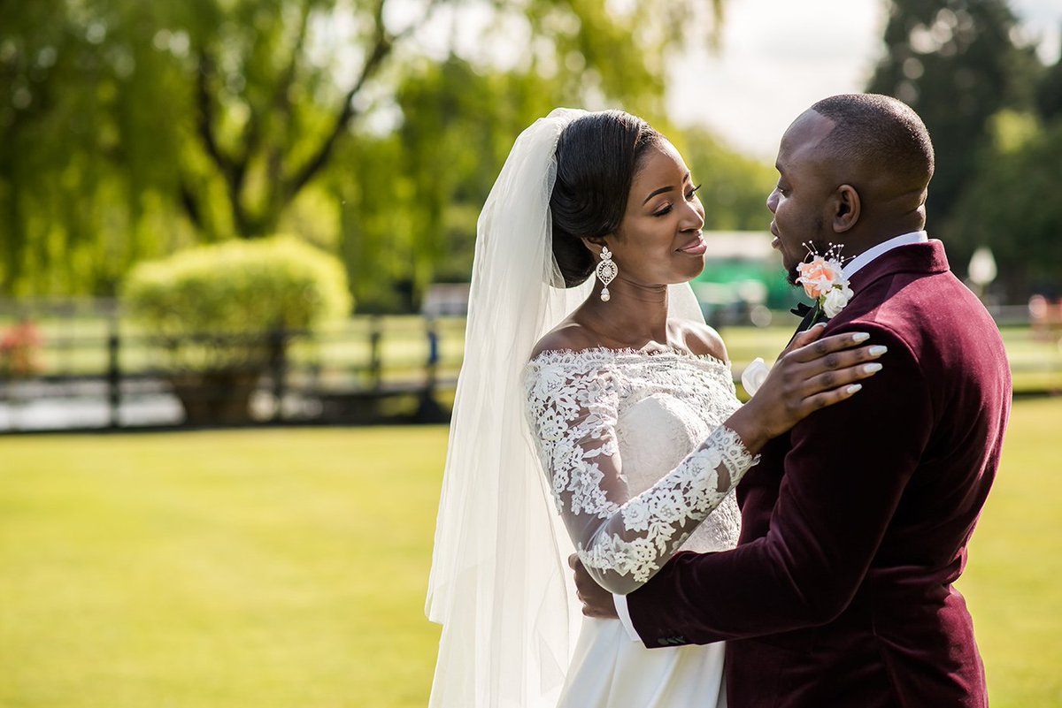 whitechaletst's tweet photo. Kay - a talented jazz musician, Dee - a beautiful princess with lovely deep voice, and their special day, at Three rivers golf club, Essex. https://t.co/epgrk7lL9X