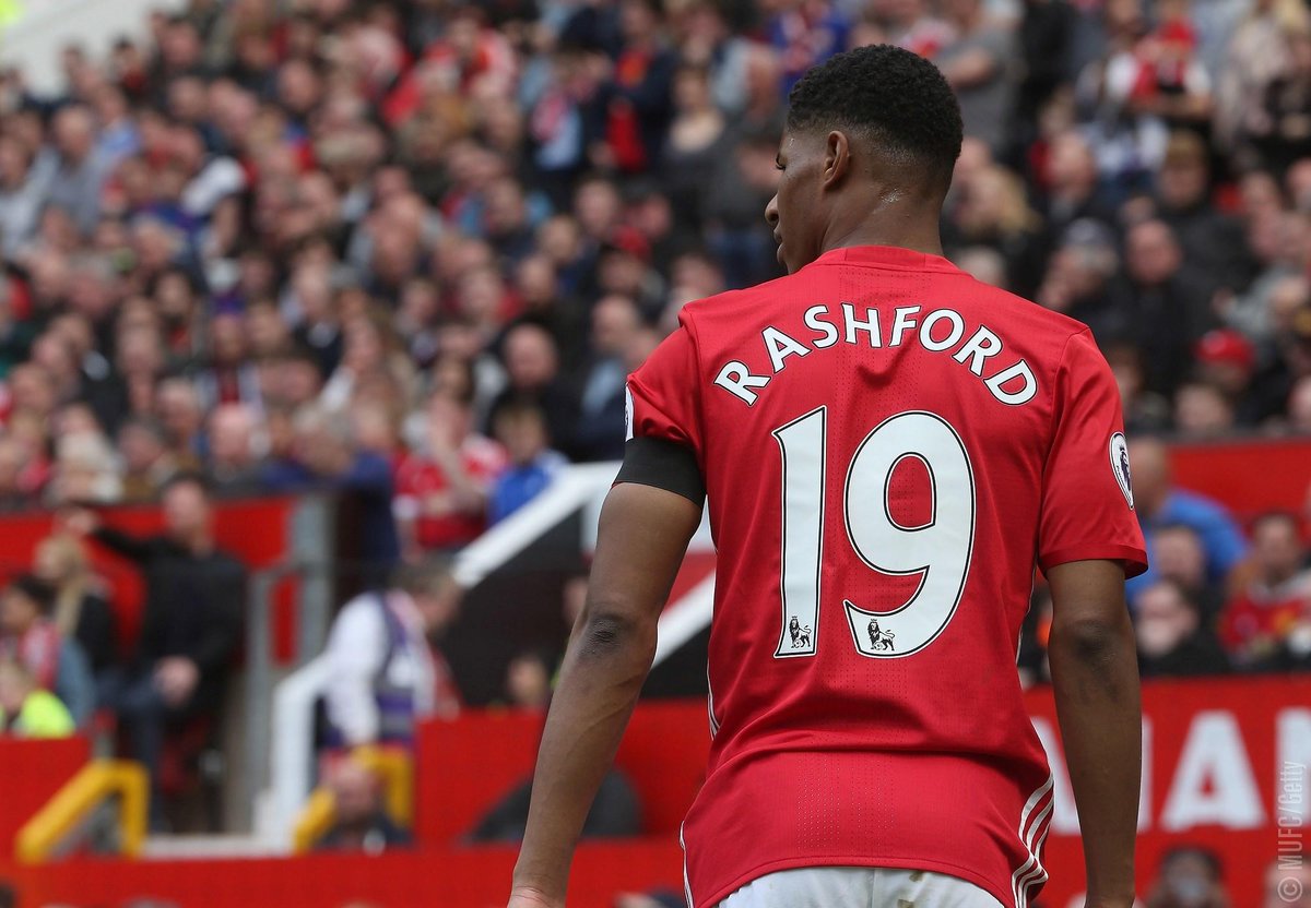 Luchoo_2012's tweet photo. .@MarcusRashford:

1️⃣9️⃣ years old
Our no. 1️⃣9️⃣
1️⃣9️⃣ goals for #MUFC

Watch them... https://t.co/FJvateV6HW by #ManUtd via @c0nvey https://t.co/NpE0YQrJEx