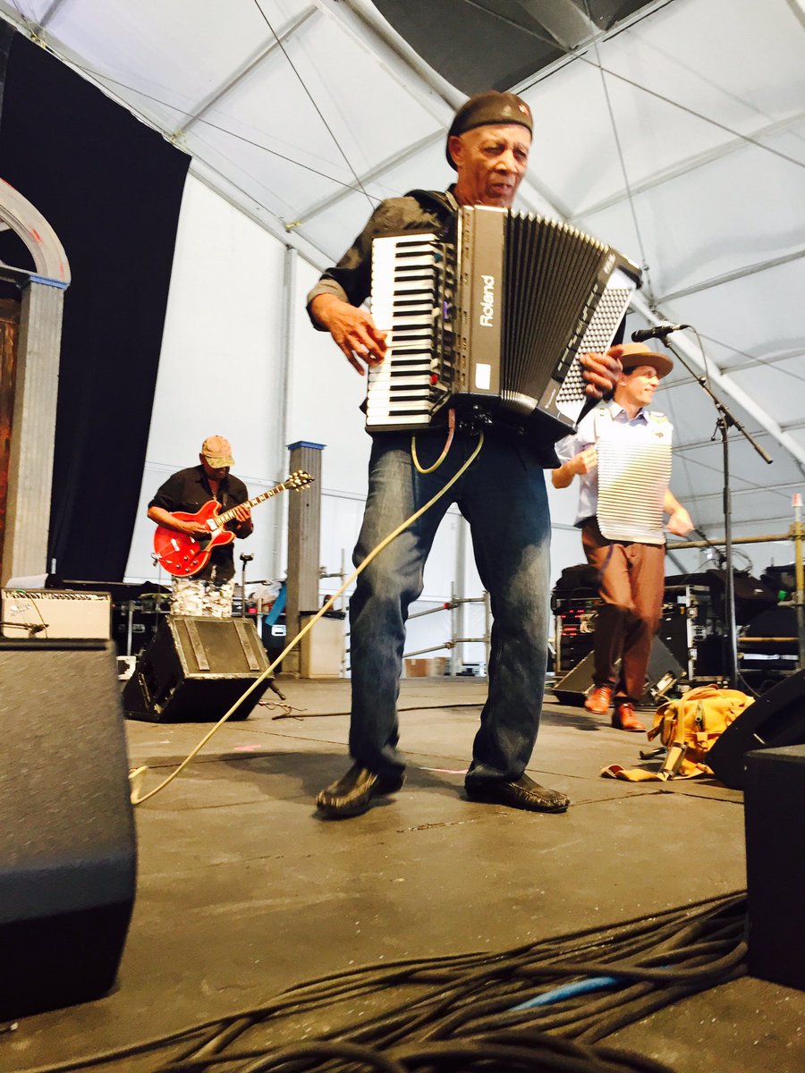 bigcitybluesmag's tweet photo. Kicked off @jazzfest 2nd weekend Friday at #Blues Tent with #MajorHandy #LilBuckSinegal &amp; #LeeAllenZeno https://t.co/jgqIZsbAdk