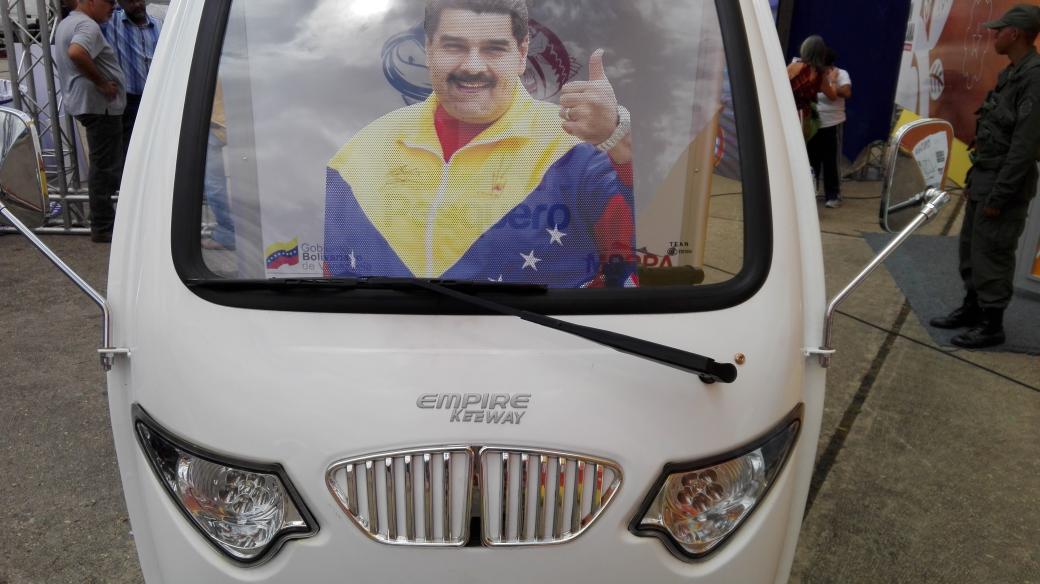 VTVcanal8's tweet photo. #EnFotos 📷 || Ven a @vps2017_ y conoce cómo funciona la motocava GMC-T de @MinPesca #VzlaProduccionSoberana✊ https://t.co/wgkfENJO8S