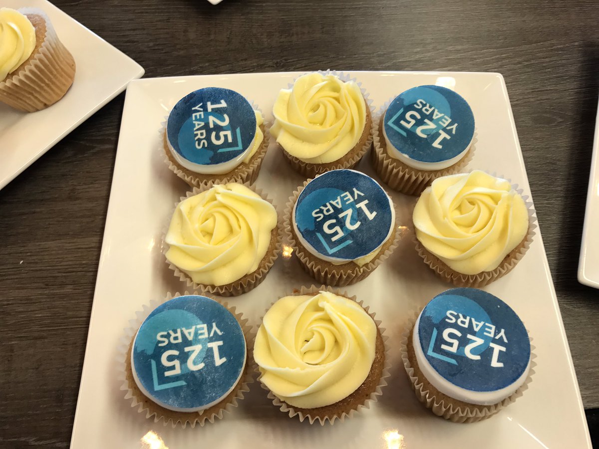 echofriend's tweet photo. @MPS_Dental #morethandefence cakes to celebrate 125 years since doctors and dentists started this mutual organisation. Happy Birthday https://t.co/MNkXUdy3NH