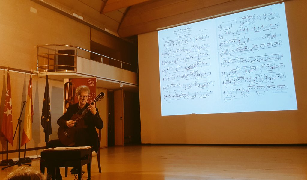 GuitarGSD's tweet photo. Conferencia del profesor Thomas Müller-Pering en el RCSMM.
Pasando el ecuador del III Festival de la Guitarra de Madrid https://t.co/Swiz2f4z17