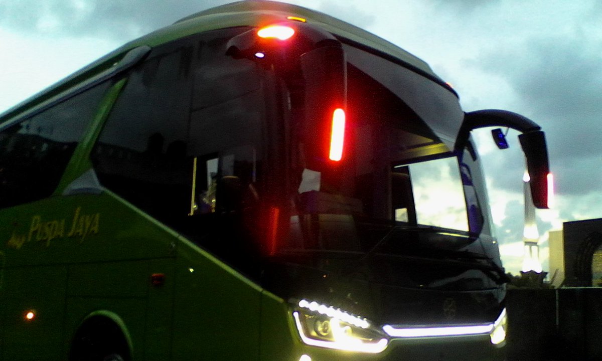 nizarzainury's tweet image. Penampakan Spion Terbaru dr laksana , at pool jogja. #puspajaya #puspagroup #legacysr2 @Ayonaikbiscom @SukaFotoBis @BismaniaForum @Bismen48