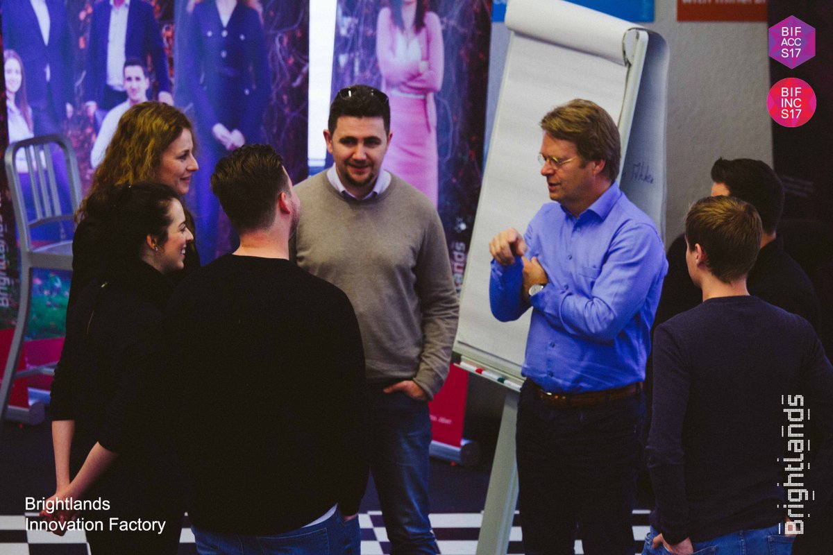 BrightlandsIF's tweet photo. ''If you know the way you look at the world, you can also see what is needed from others'': Harry Henssen, #Masterclass on #Team #Behaviour https://t.co/tUKuxOzdU1