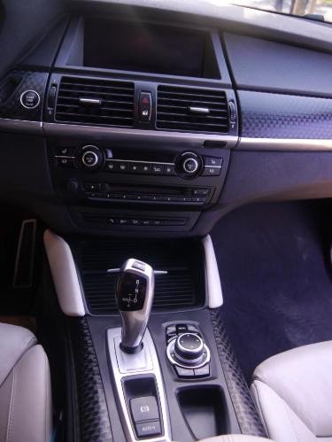 Stand_NagaAuto's tweet photo. @@Stand_NagaAuto @BMWX6CONCEPT #BMWFans #interiordesign #vendo https://t.co/5HDRq91XR9