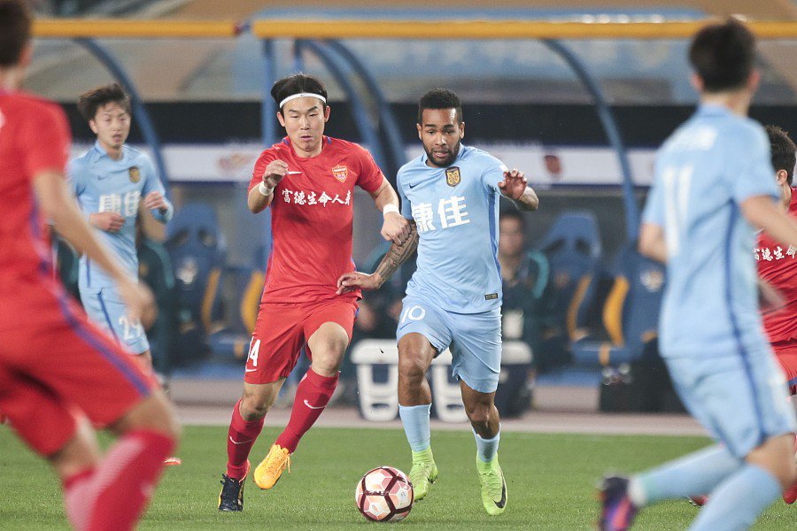 ⚽ Important result for Yanbian Funde against struggling Jiangsu Suning: 1-1

#CSL 🇨🇳