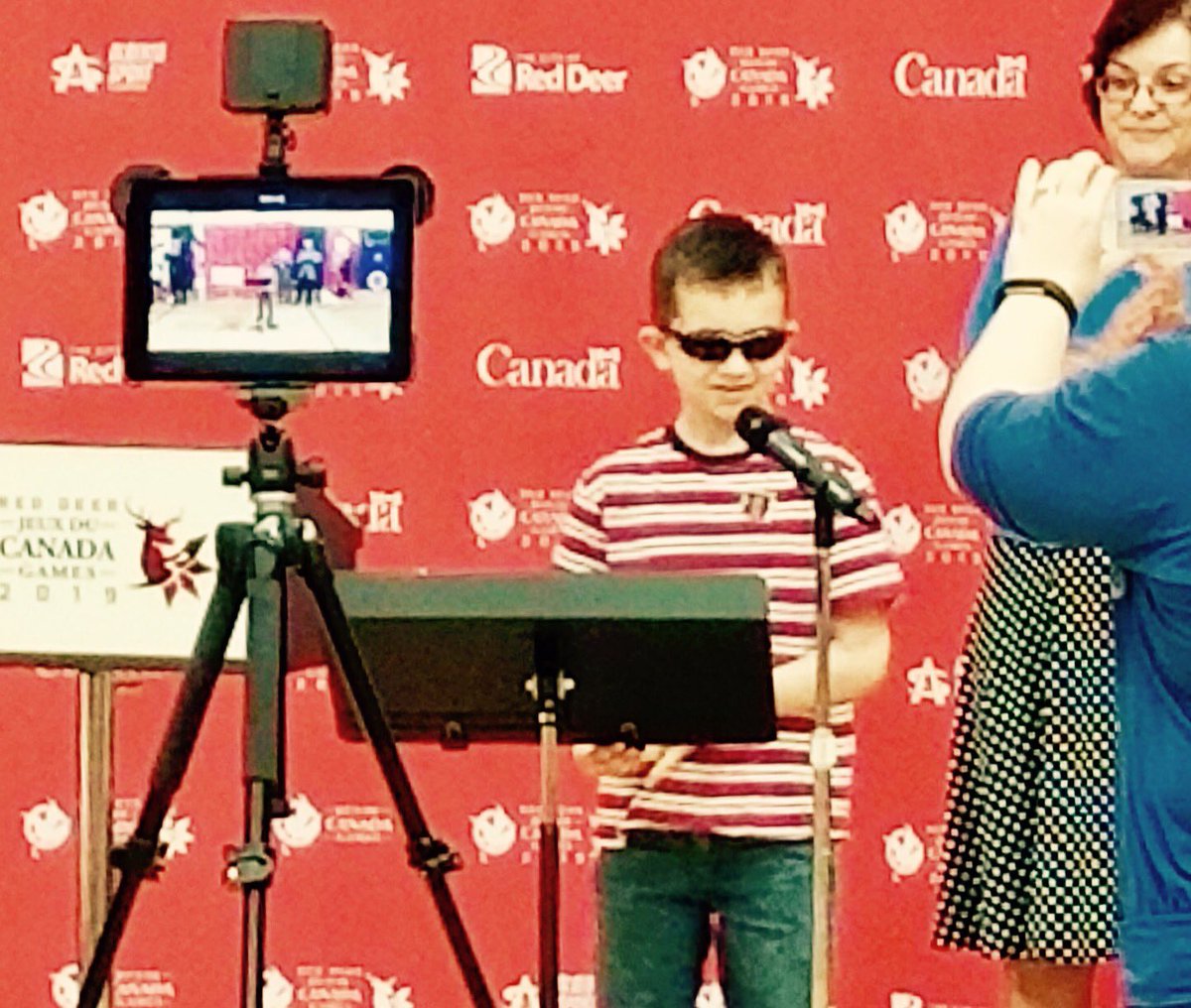 rdpschools's tweet image. Caden, VisuallyImpaired student @ecolemountview introduces Minister @CQualtro who is also VisuallyImpaired 2019CanadaGames $$$ announcement