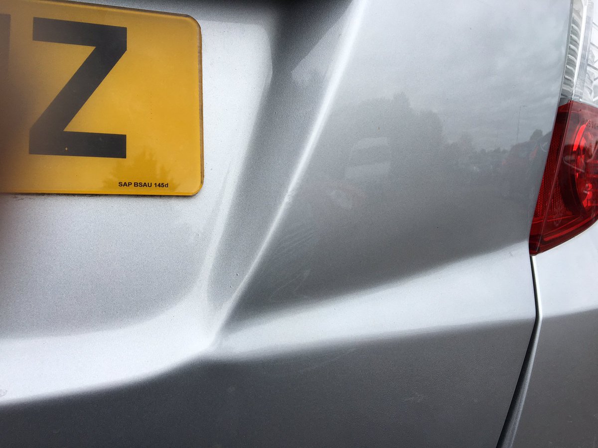 Honda jazz tidied up nicely. No need for expensive paint work here, just less overheads for our customers. Repaired on sight.